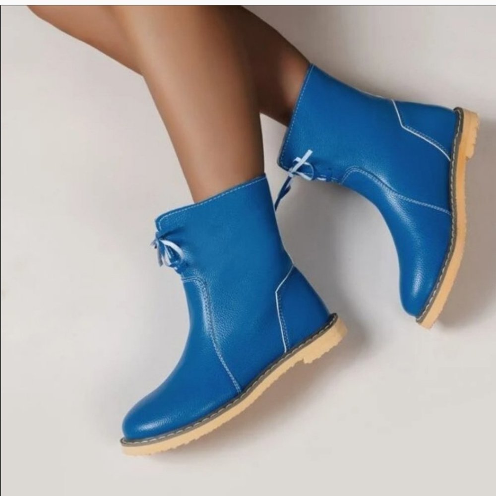 Slouchy faux leather blue mid calf fashion boots